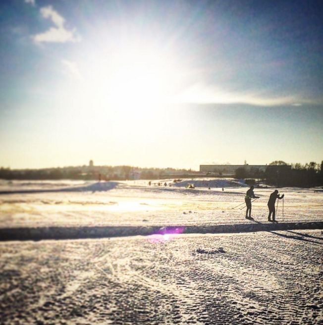 Skidåkare som tränar